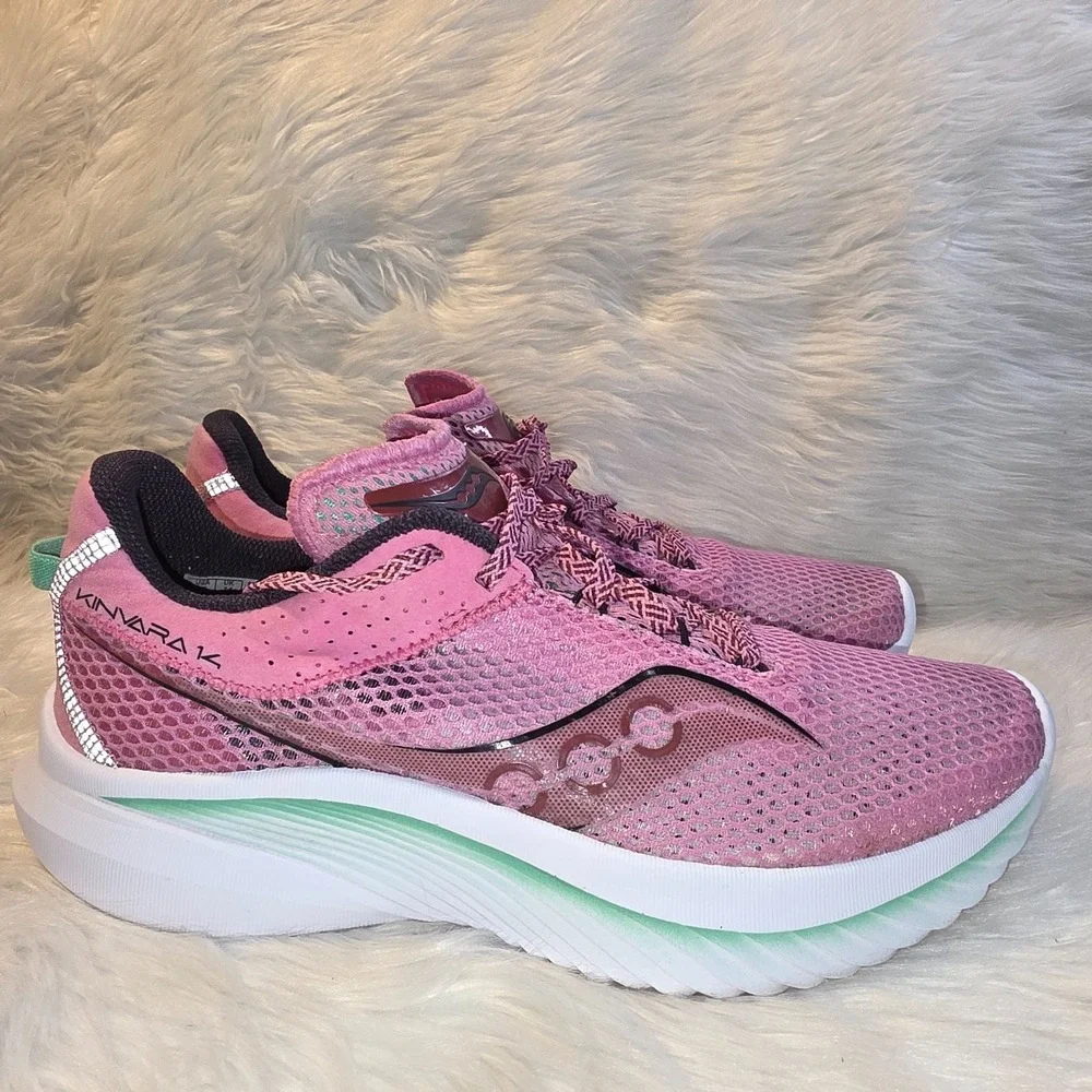 Women's Running Shoes - Size 9.5 - Saucony Kinvara 14 Peony/Sprig S10823-25